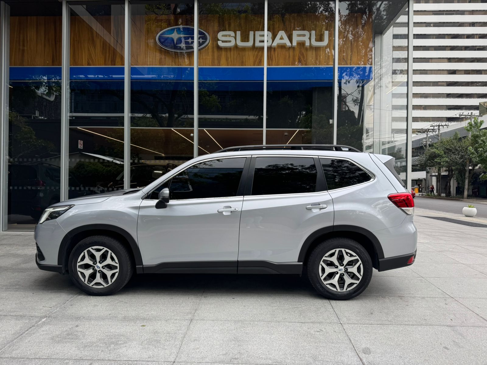 Subaru Forester 2.5i-L AWD